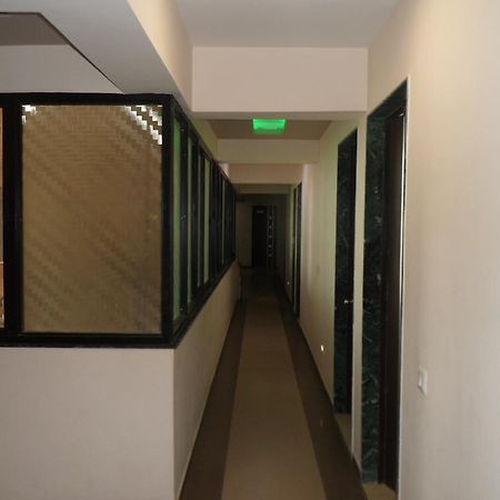 Hotel Rajdeep Inn Ahmadábád Exteriér fotografie